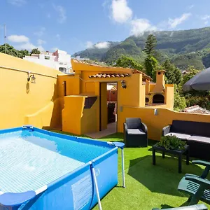 Ferienhaus Canarian House With Views And Pool, Los Realejos